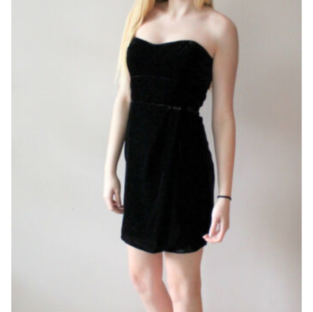 Velvet Strapless Cocktail Dress